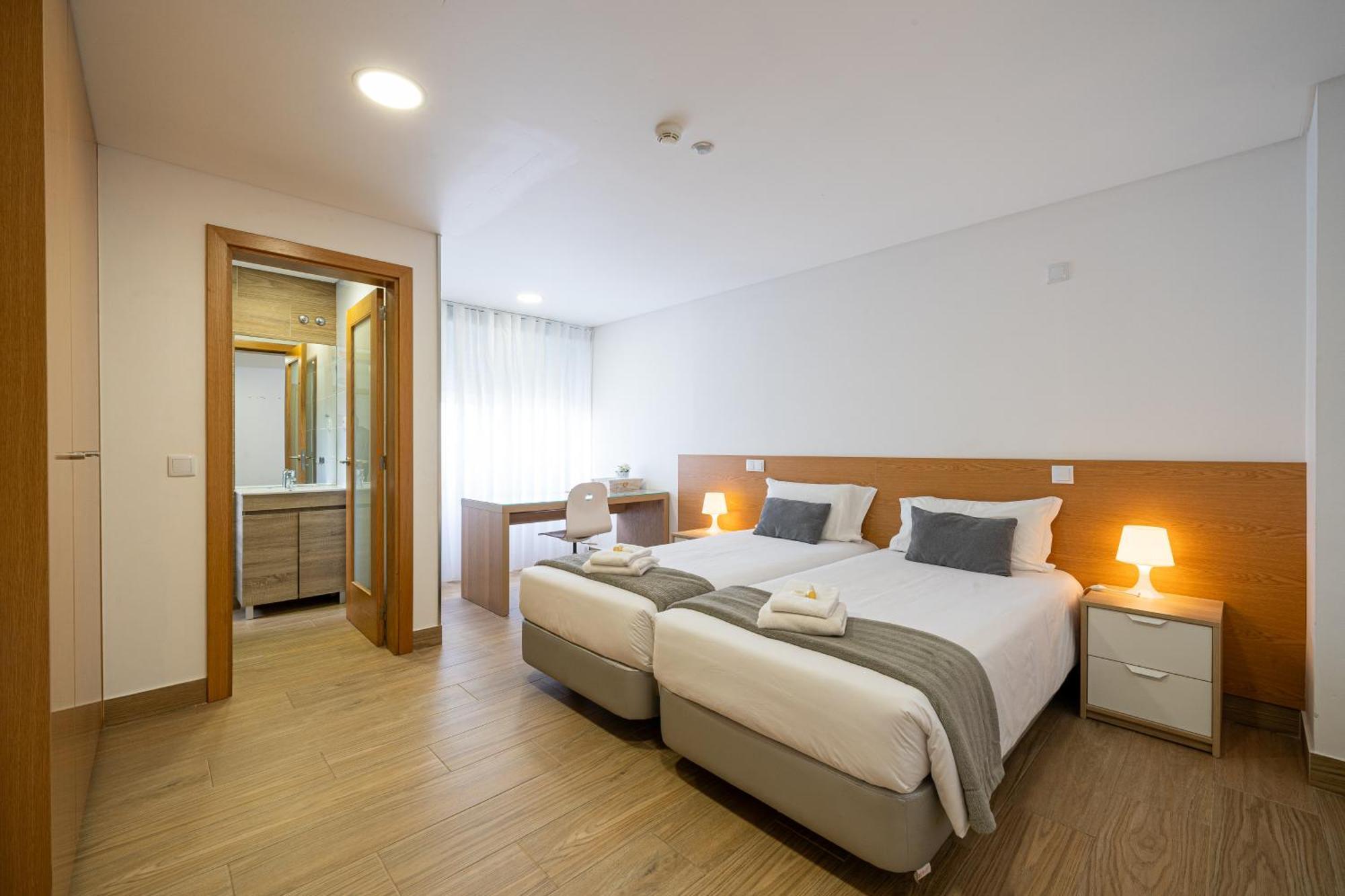 Central Suites 3 São João da Madeira Esterno foto