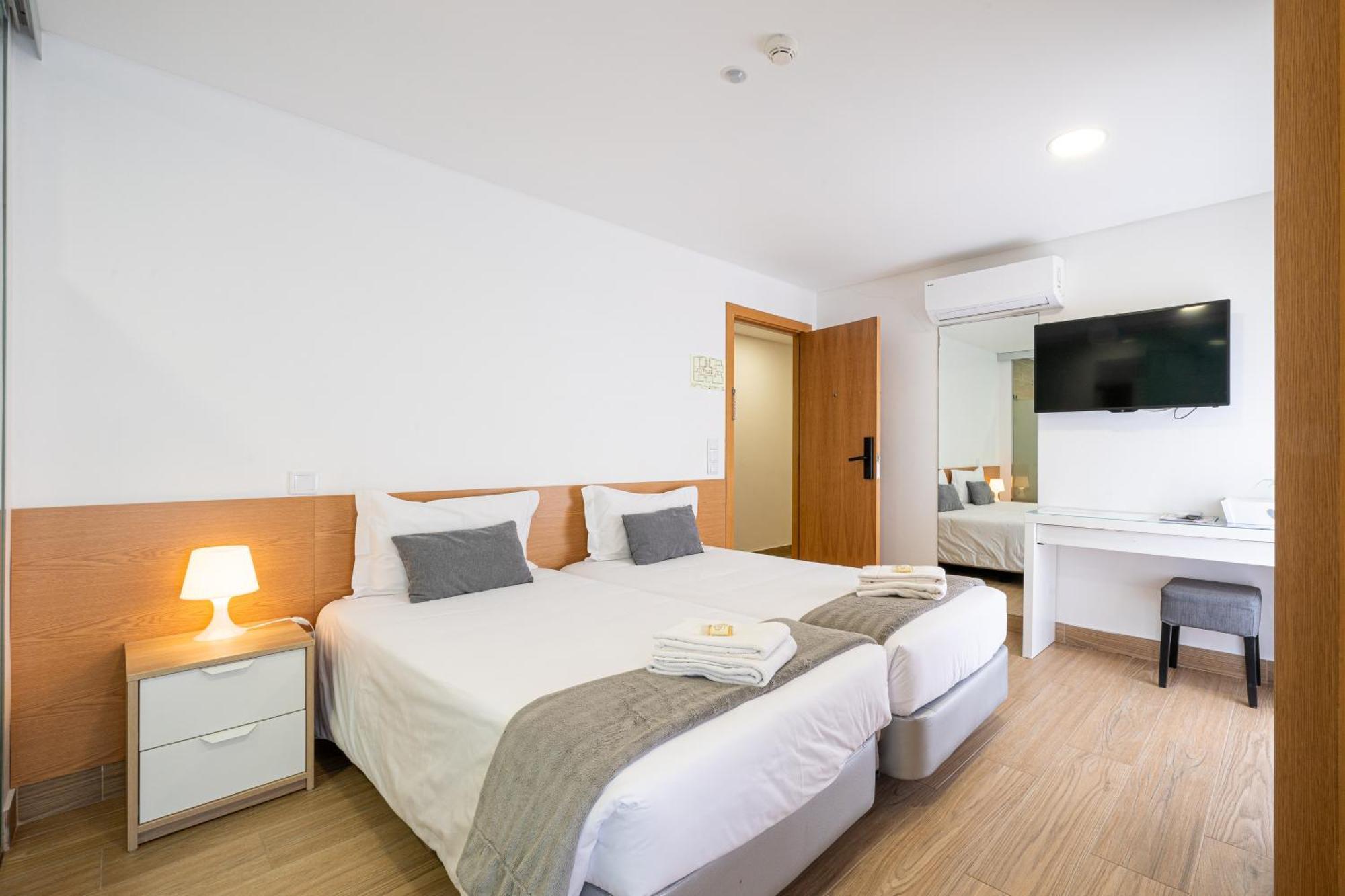 Central Suites 3 São João da Madeira Esterno foto